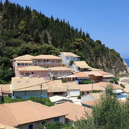 Villa Spiros Áyios Nikítas Екстериор снимка