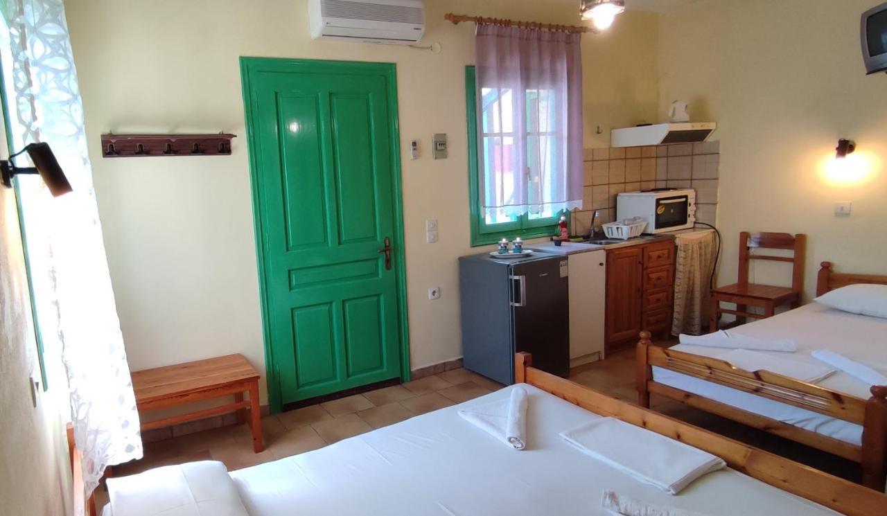 Villa Spiros Áyios Nikítas Екстериор снимка