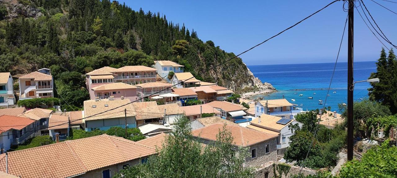 Villa Spiros Áyios Nikítas Екстериор снимка
