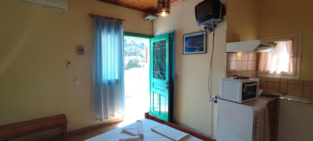 Villa Spiros Áyios Nikítas Екстериор снимка