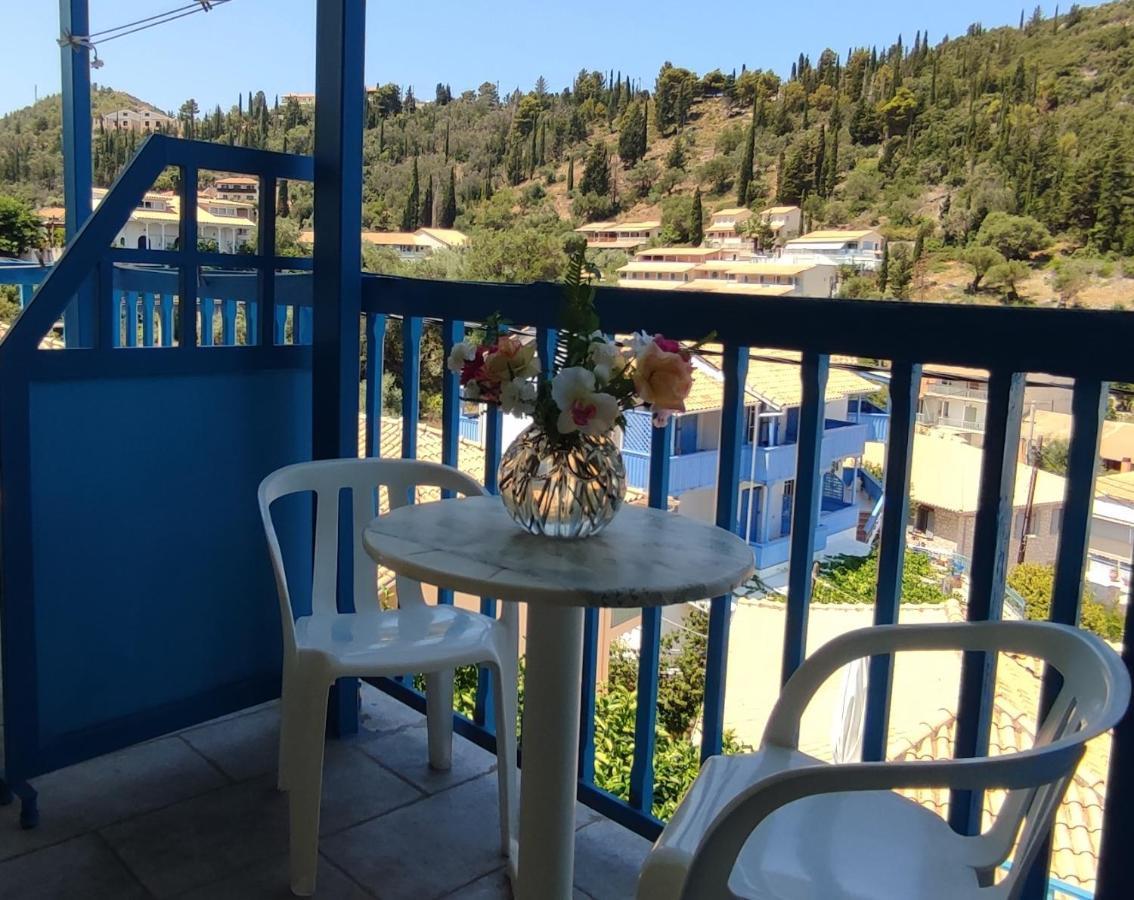 Villa Spiros Áyios Nikítas Екстериор снимка