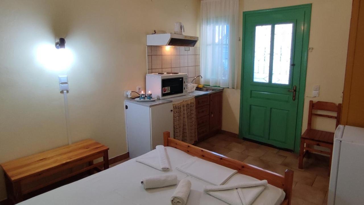 Villa Spiros Áyios Nikítas Екстериор снимка