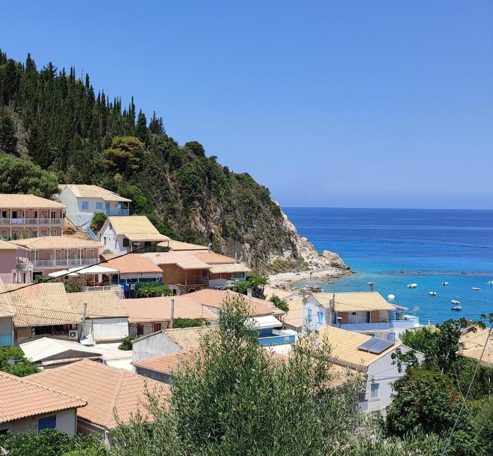 Villa Spiros Áyios Nikítas Екстериор снимка